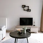 Huswell - Bright Duplexapartment