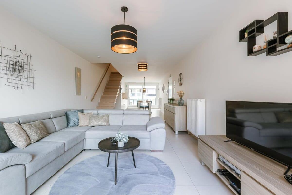 Huswell - Bright Duplexapartment *